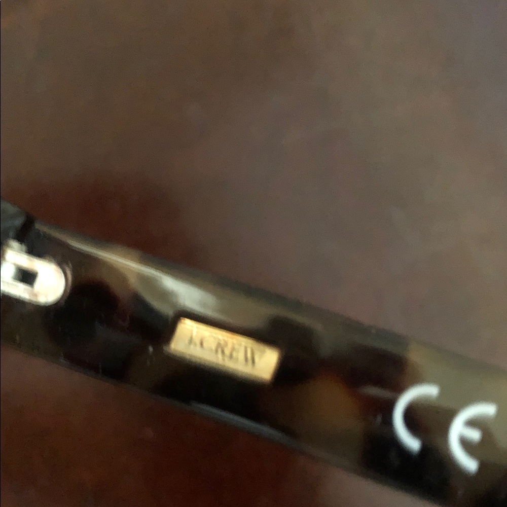 J Crew women’s sunglasses - Picture 7 of 8